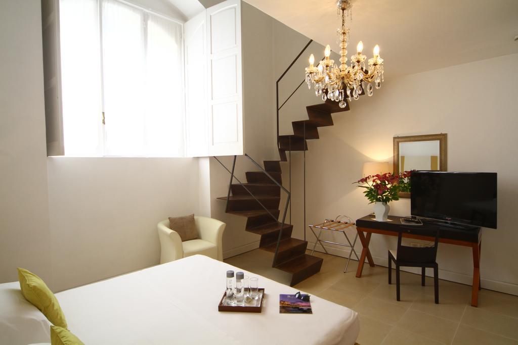Hotel Palazzo Cavalieri Сиракуза Екстериор снимка