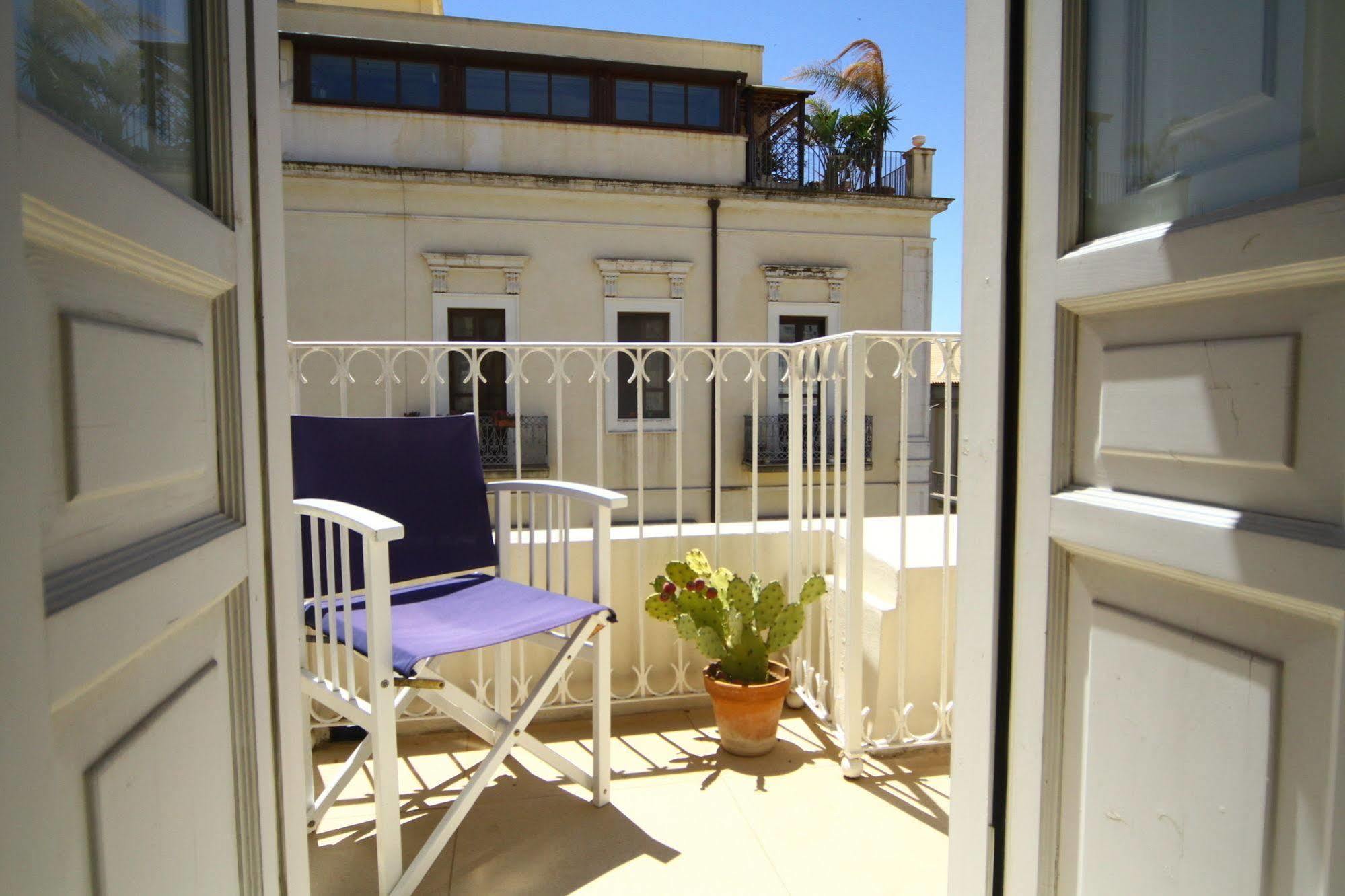 Hotel Palazzo Cavalieri Сиракуза Екстериор снимка